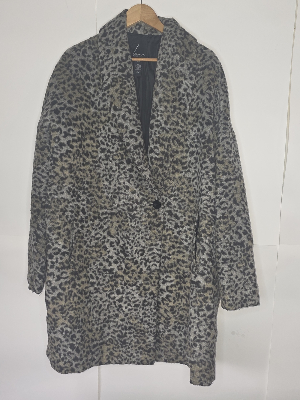 Lane Bryant Women's Gray/Black/Tan Leopard Print Button Coat UK 18-20